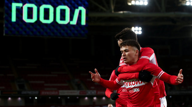 Манфред Угальде.