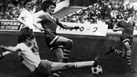 «Незадолго до загадочной смерти у отца украли документы...» Рассказ дочери яркого форварда «Спартака» и «Динамо»