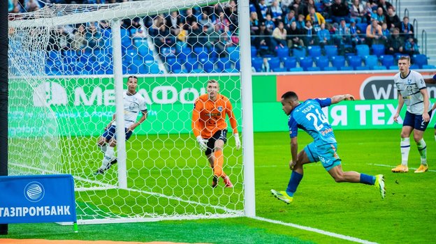 Гол Педро в матче с «Балтикой».