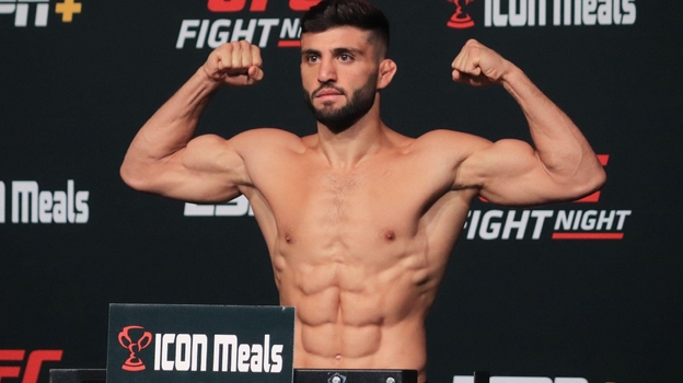 Арман Царукян. Боец UFC Арман Царукян.