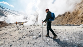 Петр Распопов во время восхождения на Килиманджаро.