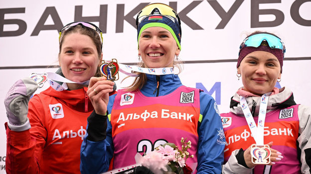 Ирина Казакевич, Анна Сола и Наталья Гербулова. Биатлонистки Ирина Казакевич, Анна Сола и Наталья Гербулова
