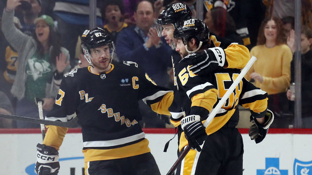 Сидни Кросби, Евгений Малкин и Крис Летанг. Хоккеисты Сидни Кросби, Евгений Малкин и Крис Летанг