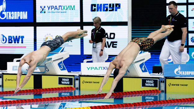 Мартин Малютин и Михаил Довгалюк. Пловцы Мартин Малютин и Михаил Довгалюк