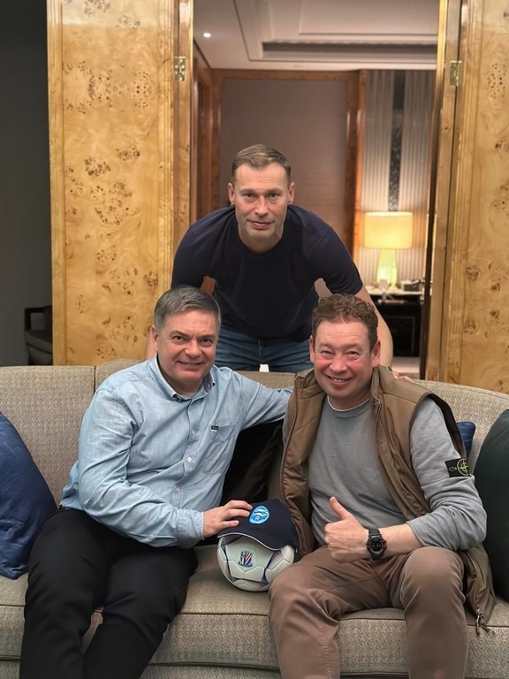 Сергей Шишкарев, Василий Березуцкий и Леонид Слуцкий.