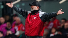 В разгар чемпионской гонки «Ливерпуль» разучился забивать с игры. Клоппу срочно нужно решить проблему