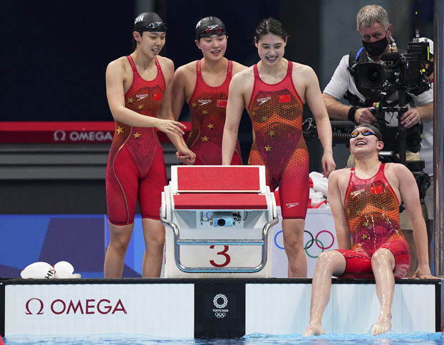 Ян Цзюньсюань, Тан Мухань, Чжан Юйфэй и Ли Бинцзе на Олимпиаде-2020. Пловчихи Ян Цзюньсюань, Тан Мухань, Чжан Юйфэй и Ли Бинцзе на Олимпиаде-2020
