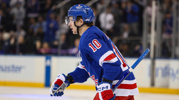 Артемий Панарин. Форвард «Нью-Йорк Рейнджерс» Артемий Панарин