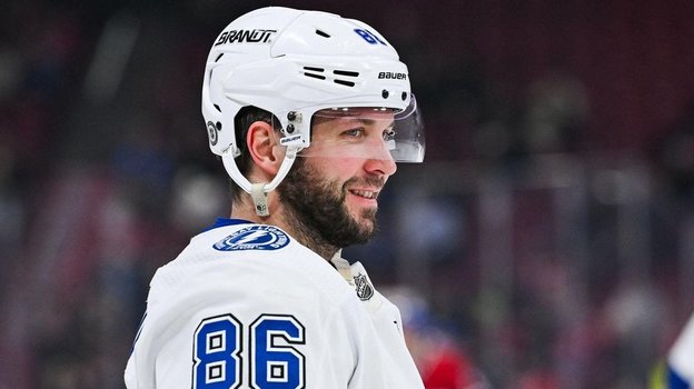 Никита Кучеров. Хоккеист «Тампы-Бэй» Никита Кучеров.