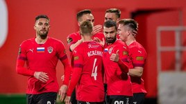 «Не собираемся скулить». У Калешина 4 поражения в 7 матчах. «Химки» победили «Родину», Махачкала — лидер. 28-й тур ФНЛ