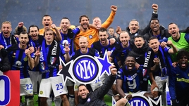 Вторую звезду «Интеру»! Крутое миланское дерби с потасовками, удалениями и историческим скудетто