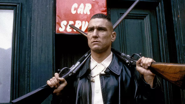 Кадр из фильма «Карты, деньги, два ствола»