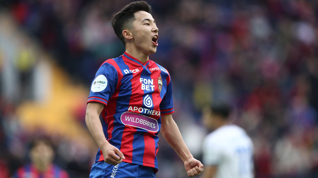 Аббосбек Файзуллаев. Футболист ЦСКА Аббосбек Файзуллаев