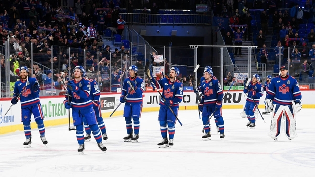 Хоккеисты СКА.