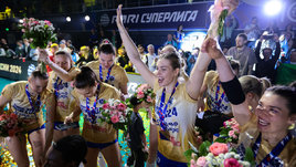 Волейболистки «Динамо-Ак Барс» празднуют победу в чемпионате России