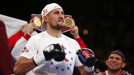 Боксер Сергей Ковалев