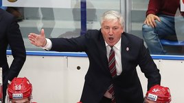 Эпатажный тренер, работавший в «Авангарде», пришел в «Куньлунь». Это должно помочь популярности клуба