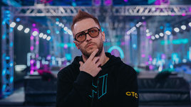 Дмитрий Караванов.