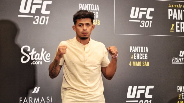 Джонатан Мартинес. Боец UFC Джонатан Мартинес.