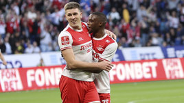 «Пари НН» и «Спартак» — самое зажигательное противостояние сезона. Команды забили 14 мячей за три матча