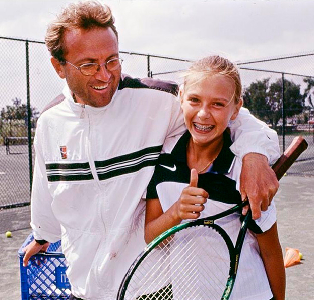 Мария Шарапова в детстве с отцом Юрием. Теннисистка Мария Шарапова в детстве с отцом Юрием.
