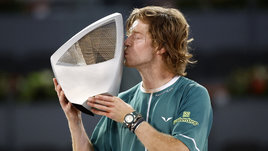 Разница Рублева. Андрей одержал волевую победу в финале мадридского «мастерса»