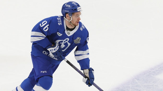 Дмитрий Рашевский. Хоккеист «Динамо» Дмитрий Рашевский