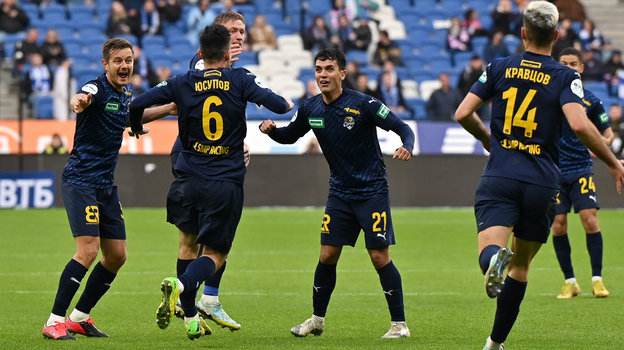 Футболистам «Сочи» предстоит сыграть с «Пари НН». Футболисты «Сочи»