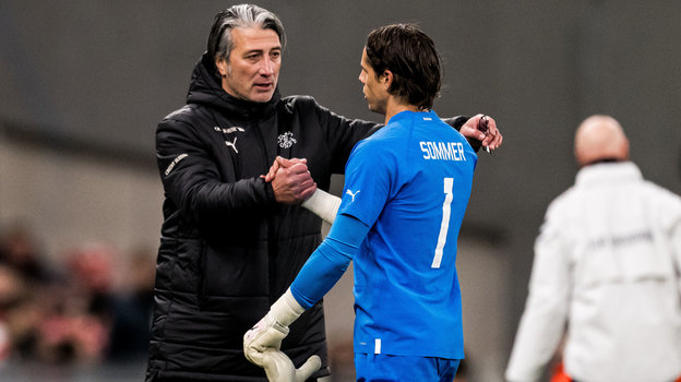 Мурат Якин и Янн Зоммер. Мурат Якин и Янн Зоммер