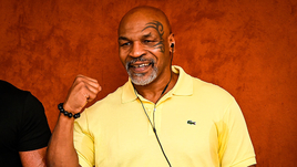 Боксер Майк Тайсон.