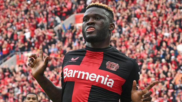 Виктор Бонифасе. Футболист «Байера» Виктор Бонифасе