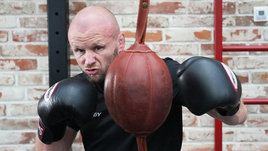 Боец Александр Шлеменко