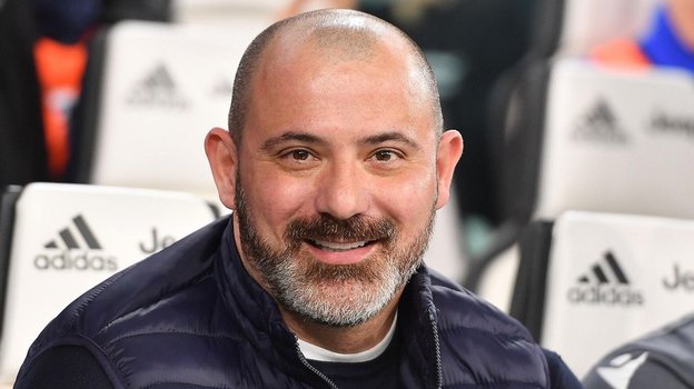 Деян Станкович. Тренер Деян Станкович.