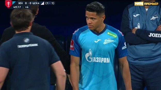Защитник «Зенита» Дуглас Сантос.