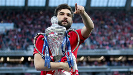 Футболист «Спартака» Георгий Джикия с Кубком России