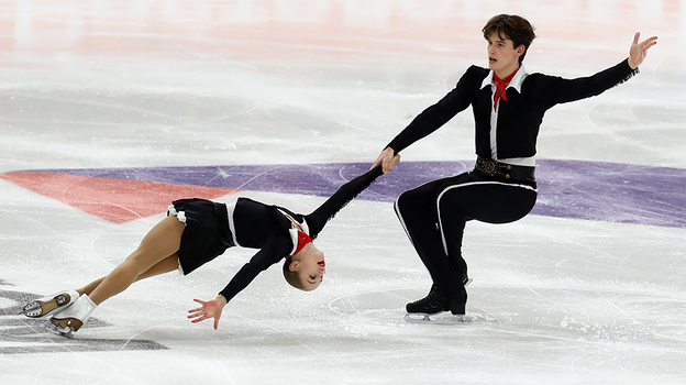 Екатерина Гейниш и Дмитрий Чигирев. Фигуристы Екатерина Гейниш и Дмитрий Чигирев.