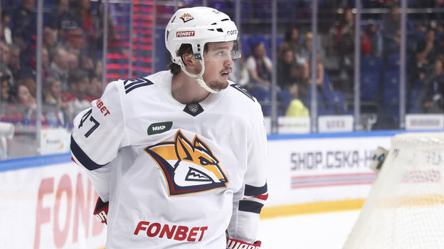 Люк Джонсон. Хоккеист «Металлурга» Люк Джонсон