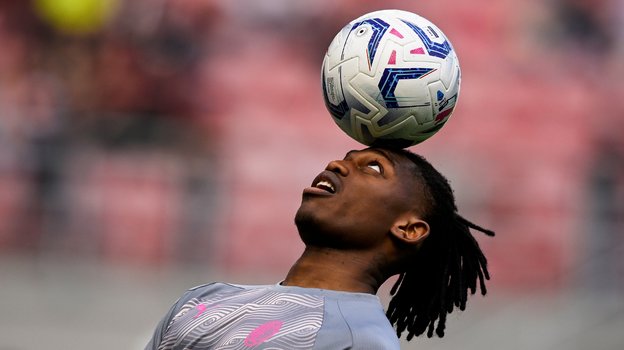 Рафаэл Леау.