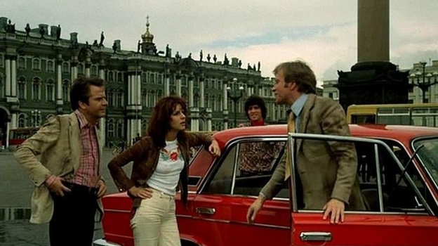 Кадр из фильма «Невероятные приключения итальянцев в России»