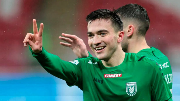 Руслан Безруков. Полузащитник «Рубин» Руслан Безруков.