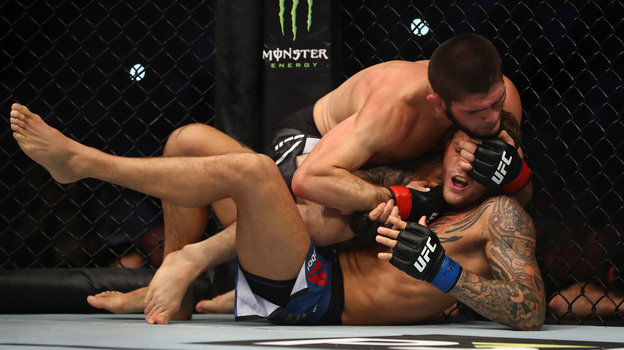 Хабиб Нурмагомедов и Дастин Порье. Хабиб Нурмагомедов и Дастин Порье