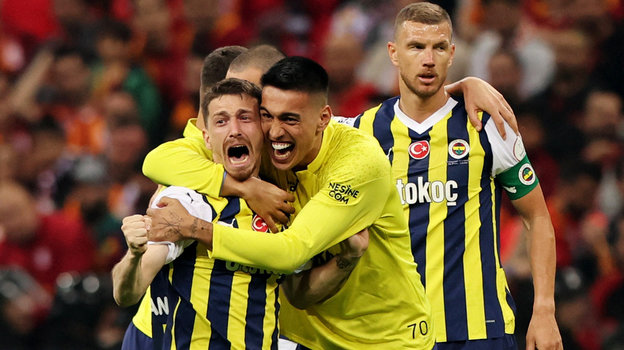 Футболисты «Галатасарая» стали чемпионами Турции. Футболисты «Галатасарая»