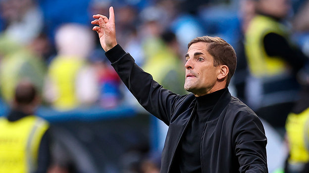 Роберто Морено. Главный тренер «Сочи» Роберто Морено.