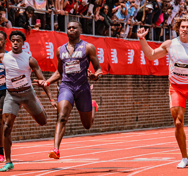 Иссам Асинга. Бегун Иссам Асинга.