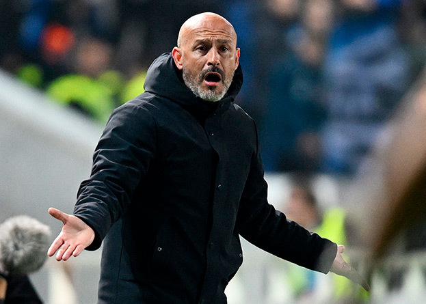 Винченцо Итальяно. Главный тренер «Фиорентины» Винченцо Итальяно.