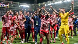 Теперь в Греции есть все! «Олимпиакос» принес Элладе первый еврокубок