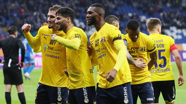 Футболисты «Ростова» - первые по числу подборов на чужой половине поля. Футболисты «Ростова»