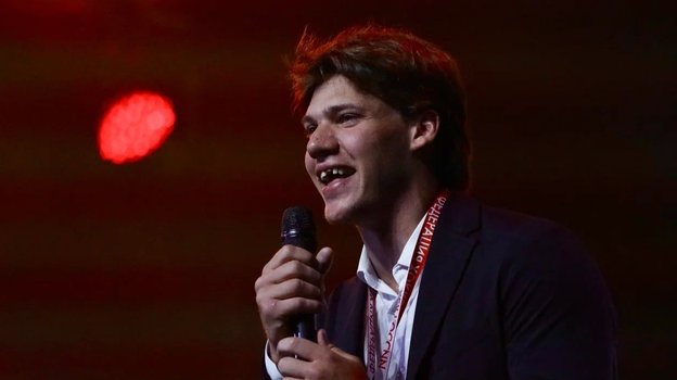 Данил Гололобов.