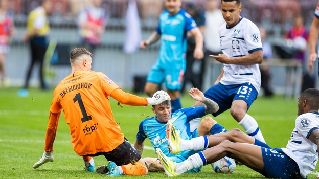 Евгений Латышонок спасает «Балтику».