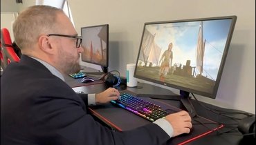 Антон Горелкин.